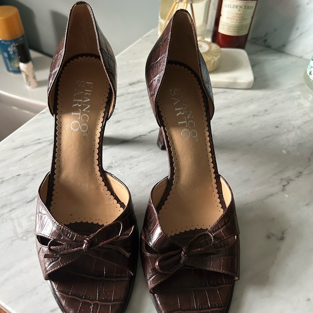 Franco Sarto Brown Leather Heels Classic Pumps